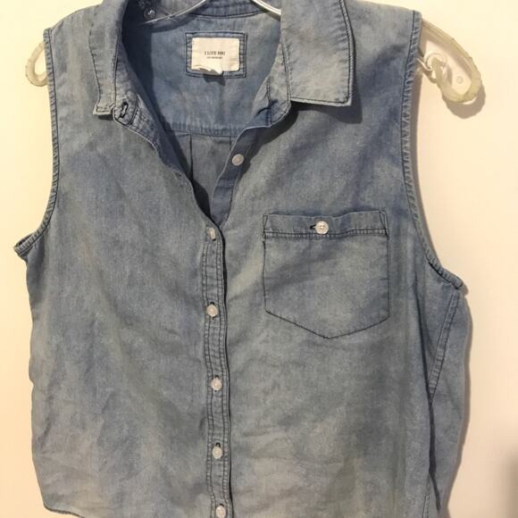 H&M chambray shirt - Picture 2 of 3